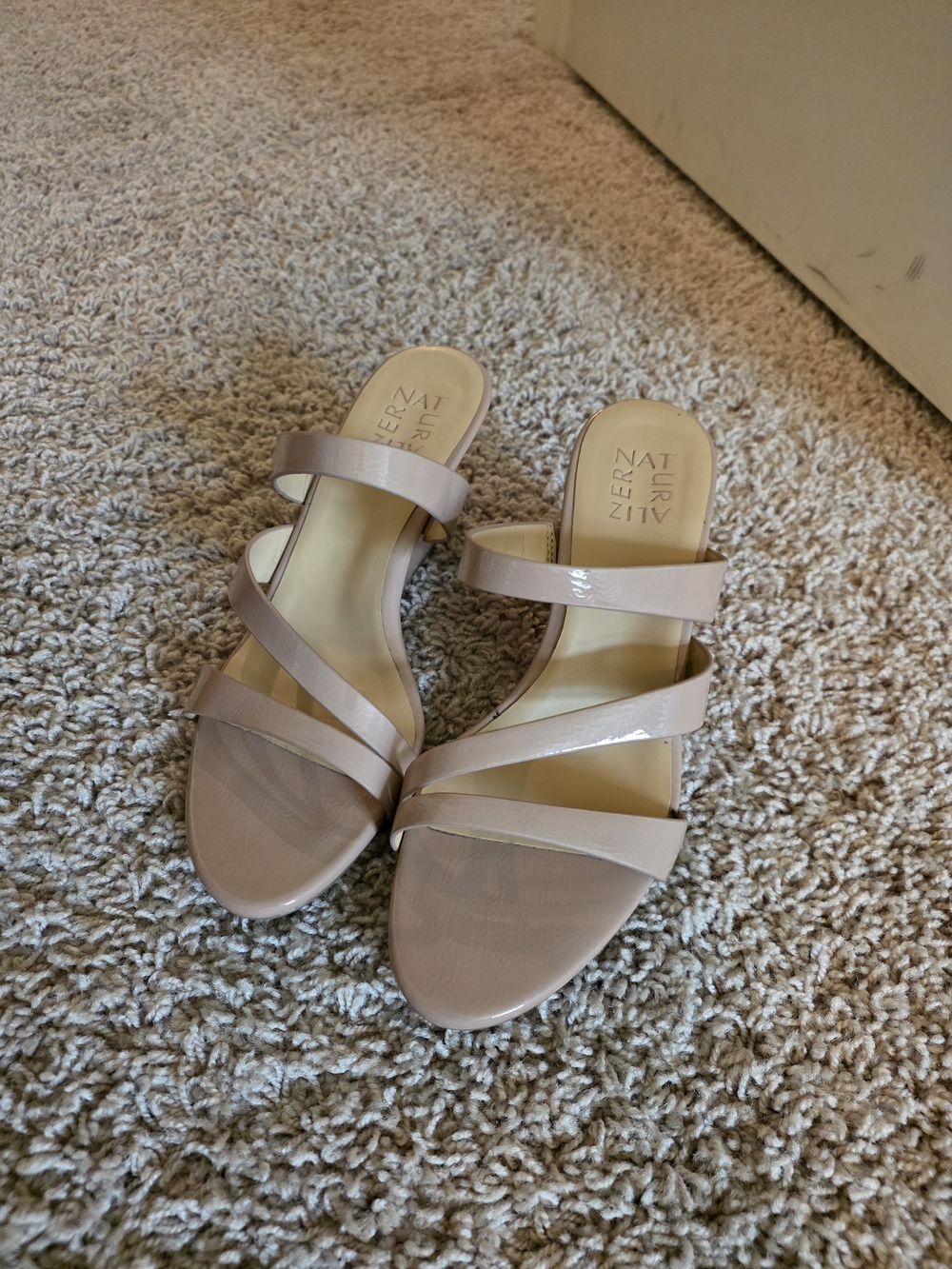 Naturalizer Strappy Slide Sandals in Light Nude